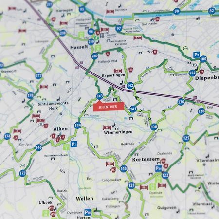 B&B Sasput Hasselt Exteriör bild